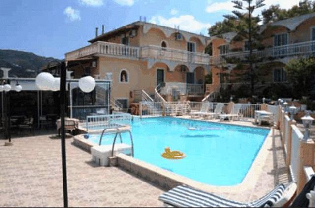 Noula Studio Hotel apartamentowy Argassi